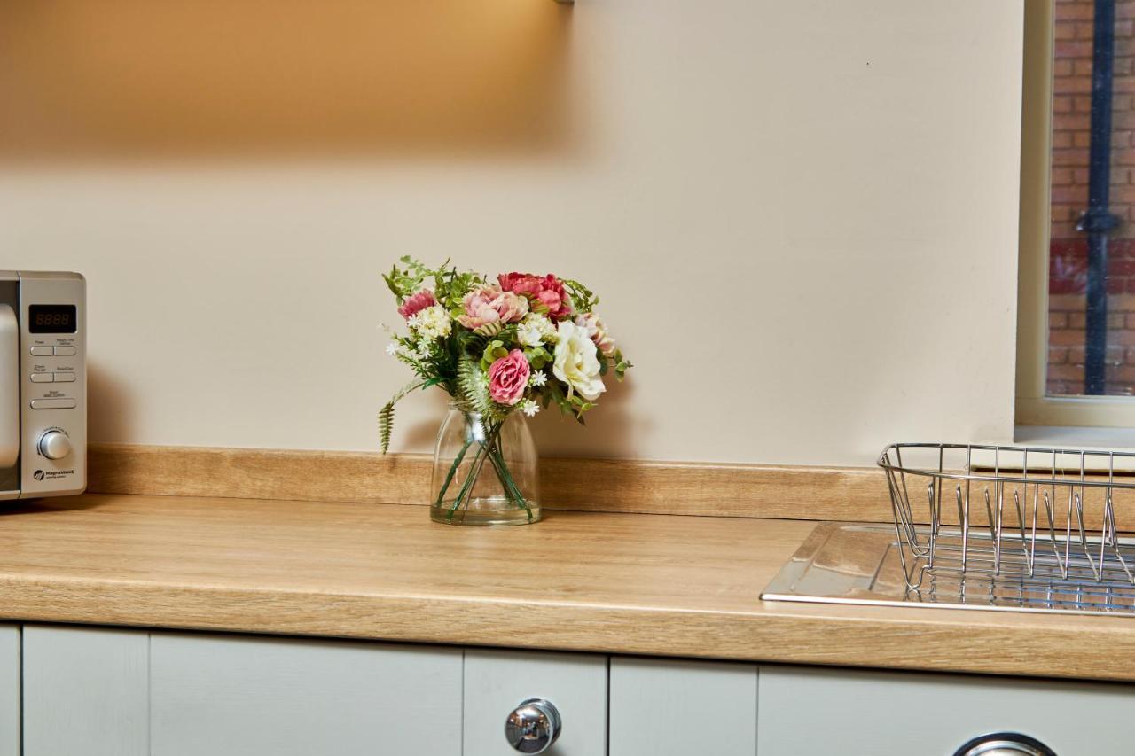 The Stunning Central Harrogate Abode - Sleeps 6 Ngoại thất bức ảnh