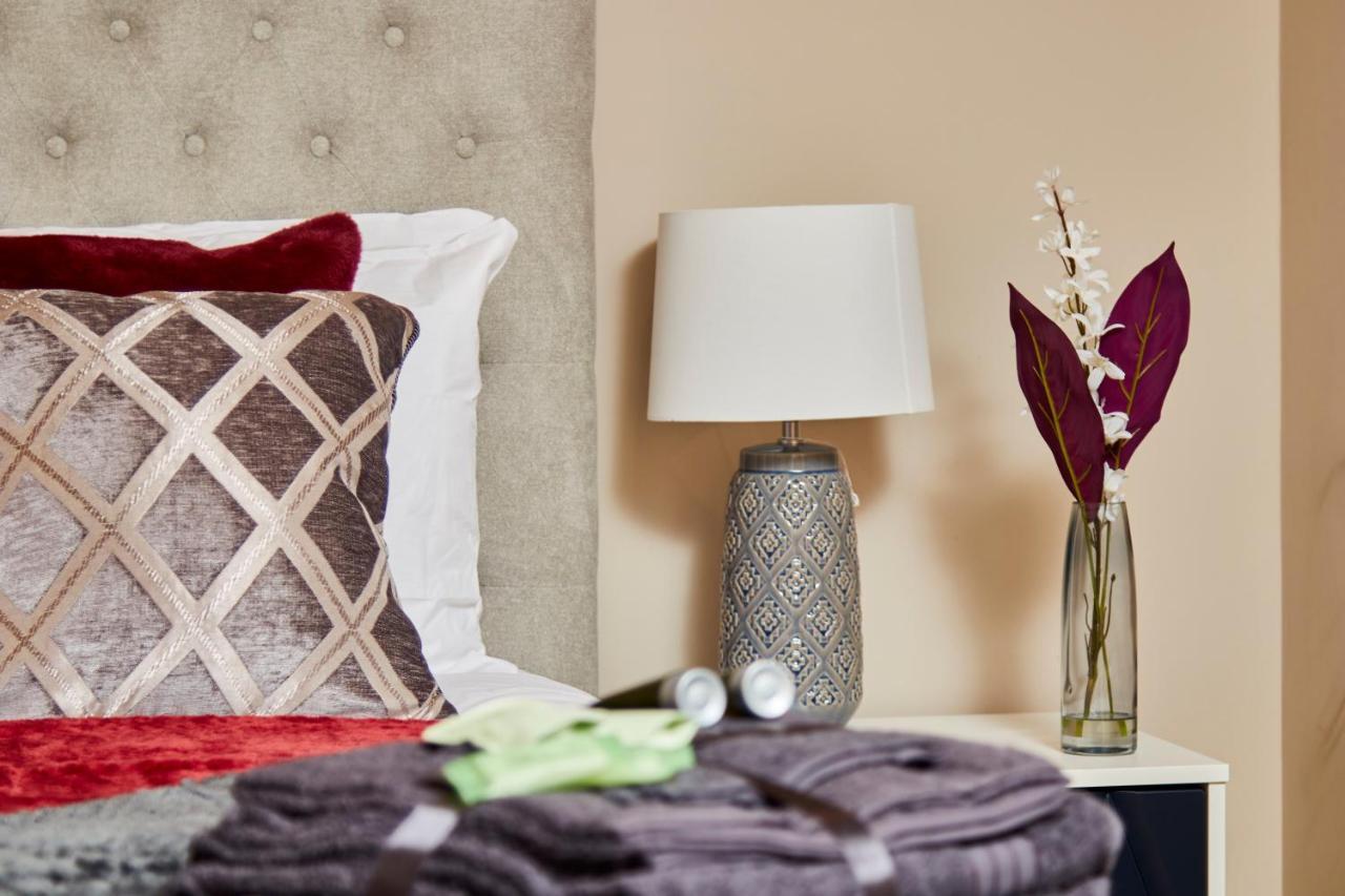 The Stunning Central Harrogate Abode - Sleeps 6 Ngoại thất bức ảnh